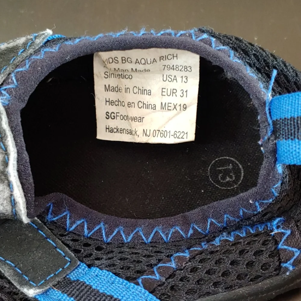 🌻Kids SG Footwear Blue & Black Water Shoes Size 13